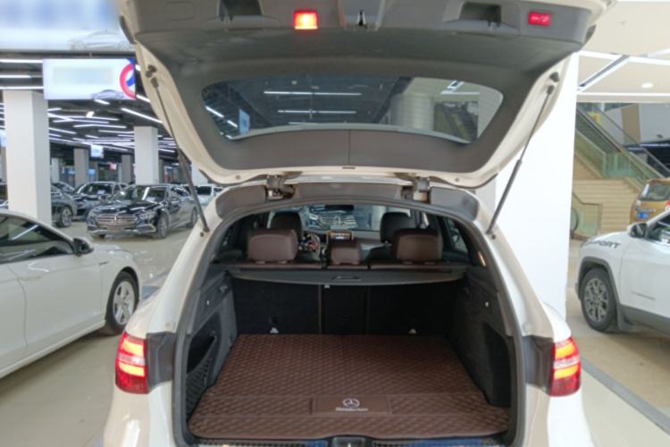 Used Mercedes-Benz GLC 2018 GLC 300 4MATIC Sport Edition
