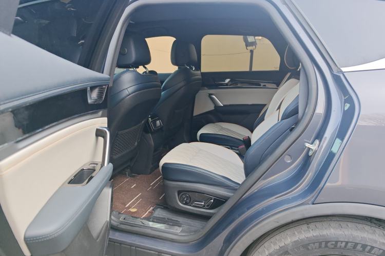 Used BYD Tang New Energy 2022 DM-p 215KM Four-Wheel Drive Flagship Model