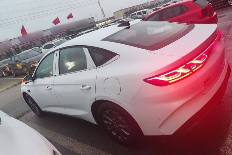 Used BYD Qin L 2025 DM-i Smart Drive 80KM Leading Model