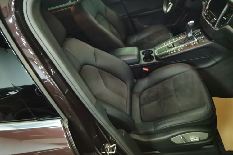 Used Porsche Macan 2017 Macan 2.0T
