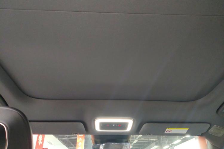 Used Zeekr 7X 2025 100 kWh Long-Range Rear-Wheel Drive with Intelligent Driving Features