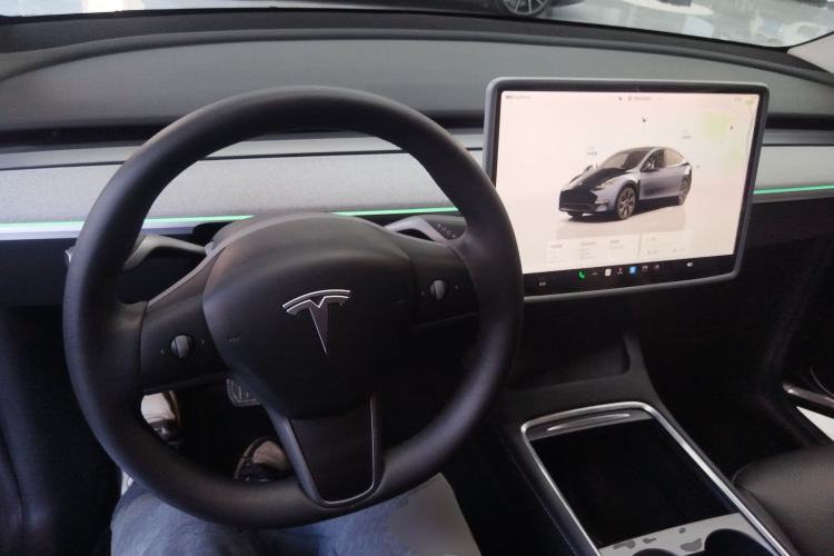 Used Tesla Model Y 2024 Rear-Wheel-Drive Version