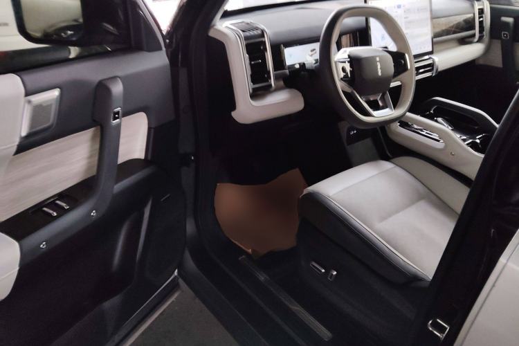 Used  03 2024 472km Four-Wheel Drive Long-Range Version
