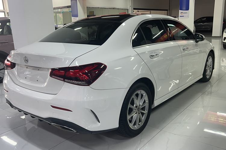 Used Mercedes-Benz A-Class 2021 A 200 L Sport Sedan Fashion Model
