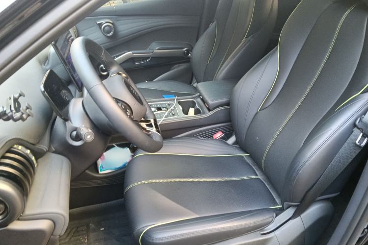 Used BYD Yuan PLUS 2024 Honor Edition 430KM Beyond Model
