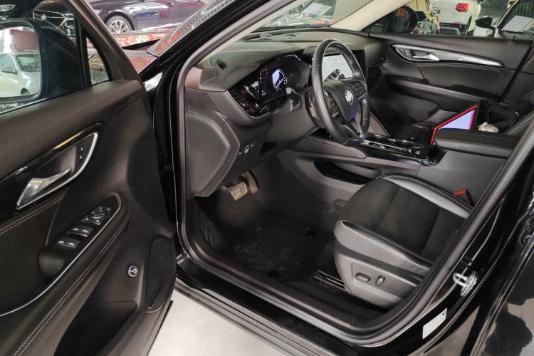 Used Buick Envision 2021 Encore Plus 652T Five-Seat Luxury Model
