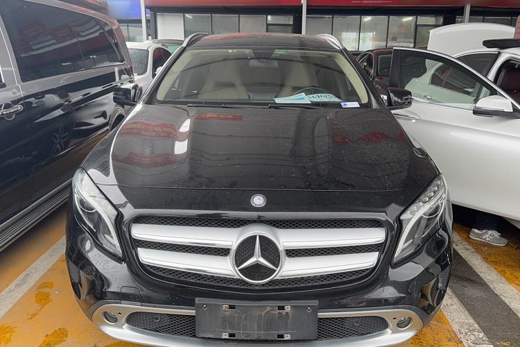 Used Mercedes-Benz GLA 2015 GLA 220 4MATIC Fashion Model
