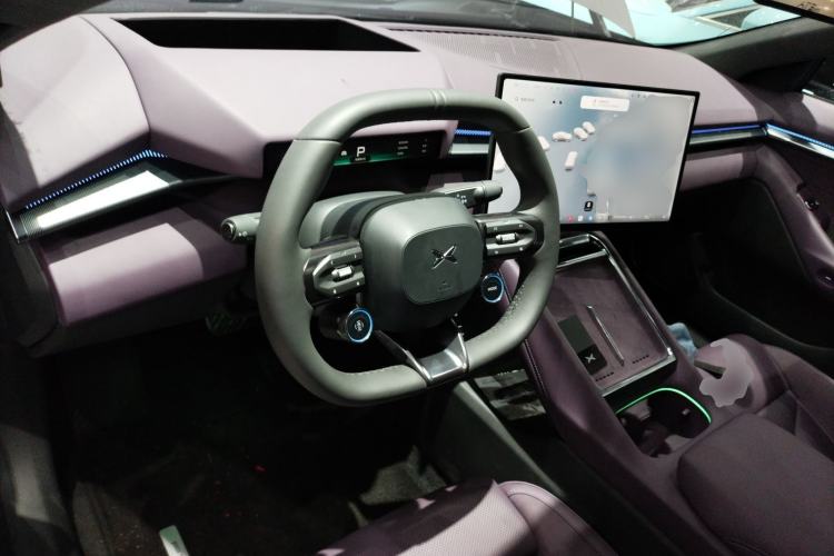 Used XPeng P7 2025 Model—702 Long Range Ultra
