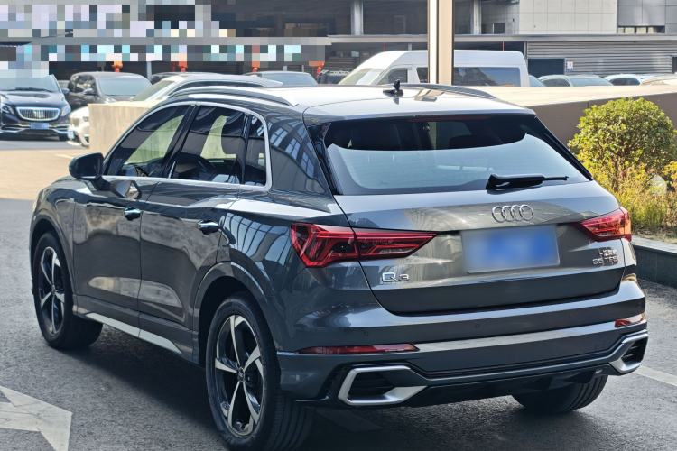 Used Audi Q3 2024 35 TFSI Fashion Dynamic Edition
