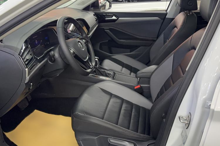 Used Volkswagen Sagitar 2022 200TSI DSG Flyover Edition
