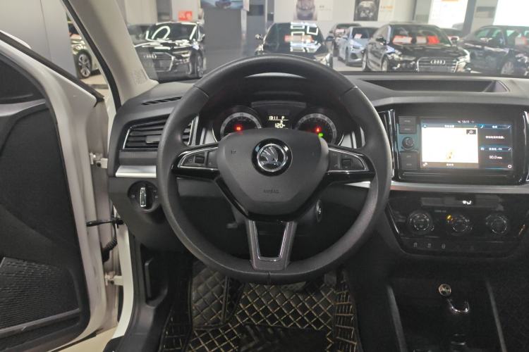 Used Skoda Kamiq 2018 1.5L Automatic Comfort Edition China VI Standard