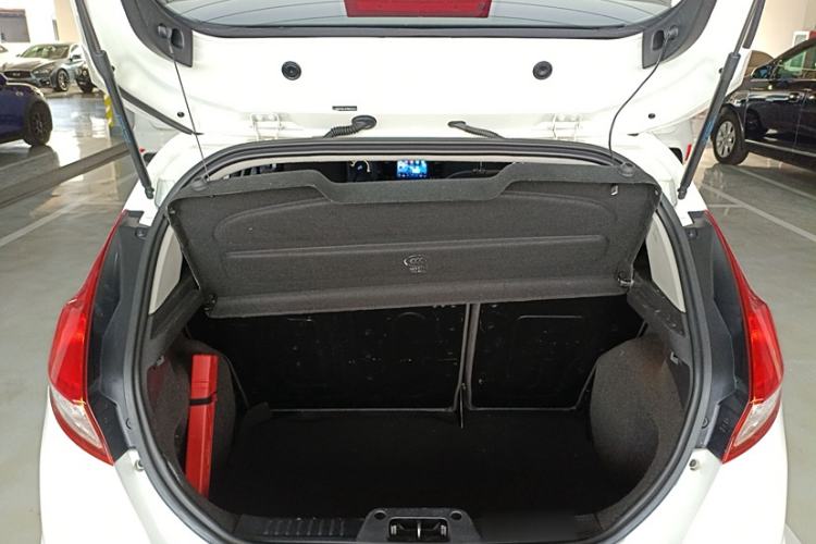 Used Ford Fiesta 2013 Hatchback 1.5L Automatic Fashion Edition
