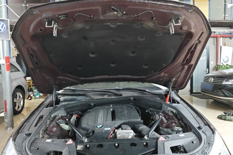 Used BMW 5 Series GT 2014 535i Leading Model