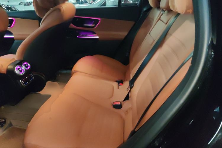 Used Mercedes-Benz GLC 2024 GLC 300 L 4MATIC Dynamic Edition 5-seater