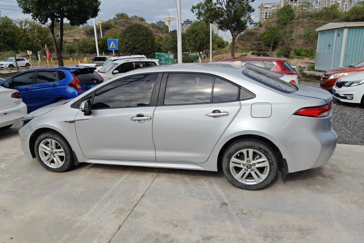 Used Toyota Levin 2021 185T CVT Luxury Edition
