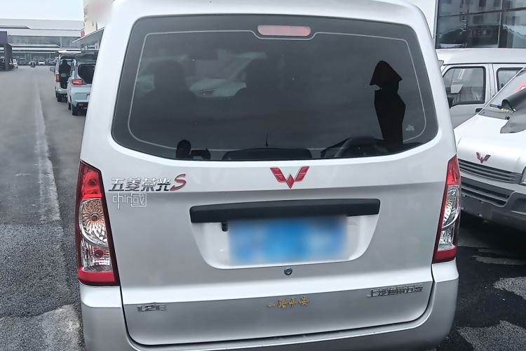 Used Wuling Rongguang 2021 1.2L S Standard Model Air-Conditioned Version 5-Seater LSI
