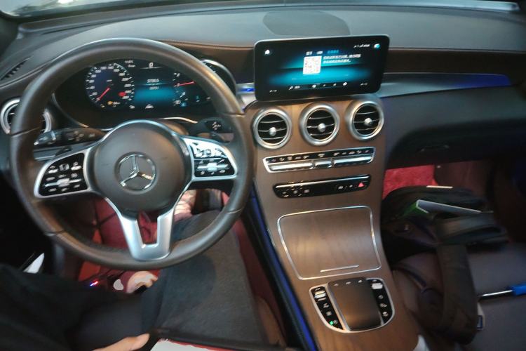 Used Mercedes-Benz GLC 2022 Refreshed GLC 300 L 4MATIC Dynamic Edition