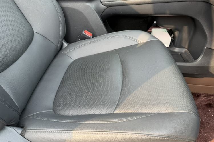 Used Toyota Sienna 2021 2.5L Hybrid Premium Edition
