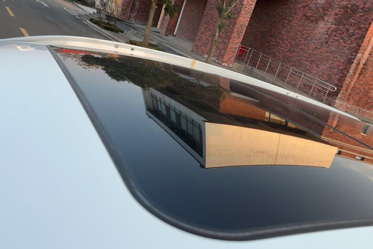 Used Honda Vezel 2015 1.8L CVT 2WD Luxury Model
