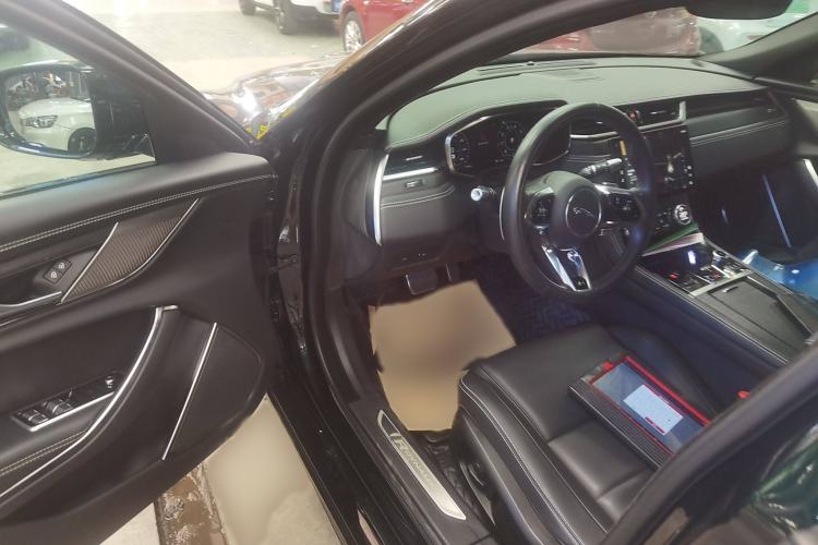 Used Jaguar XFL 2021 XFL 2.0T P250 All-Wheel-Drive Shimmering Black Sport Edition
