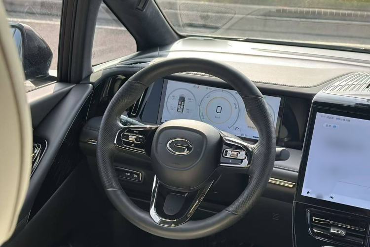 Used GAC Trumpchi M8 2023 Zongshi Series Dual-Motor YuZun Edition
