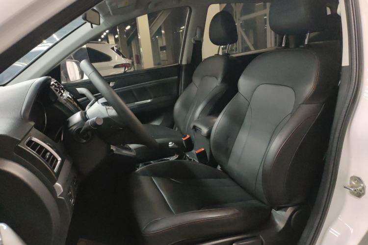 Used Haval M6 2019 1.5T Manual Two-Wheel Drive Elite Version China VI Standard
