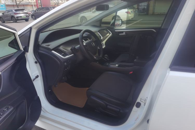 Used Honda Jade 2016 1.8L Automatic Comfort Elite Version 5 Seats
