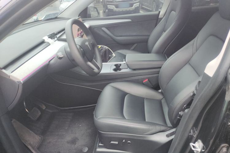 Used Tesla Model Y 2024 Rear-Wheel-Drive Version
