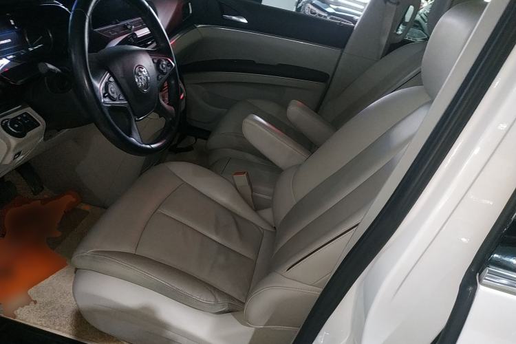 Used Buick GL8 2021 Land Cruiser Executive Class 652T Luxury Model