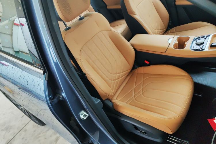 Used  Galaxy Xingjian 7 EM-i 2025 120km Flagship Edition