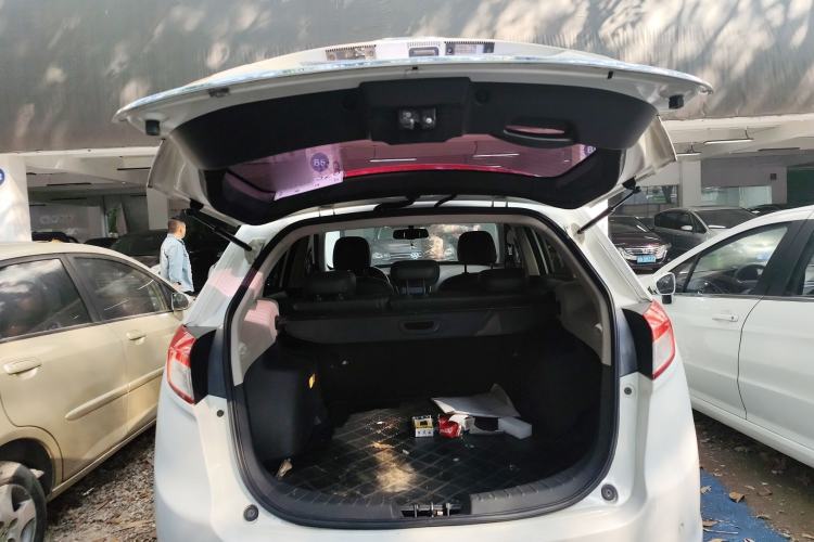 Used GAC Trumpchi GS5 2013 1.8T Manual Two-Wheel Drive Elite Edition