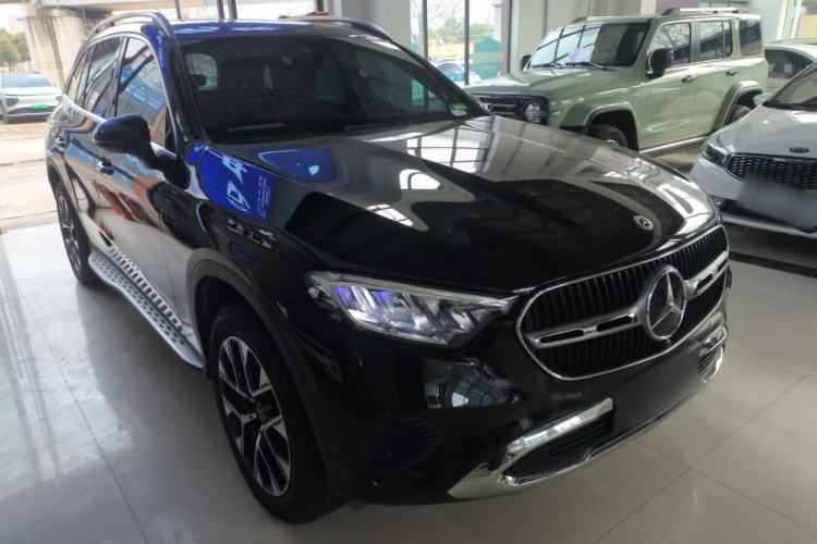 Used Mercedes-Benz GLC 2024 GLC 260 L 4MATIC Dynamic Edition 7-seater
