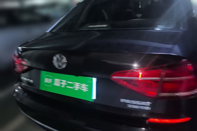 Used Volkswagen Passat 2016 330TSI DSG Luxury Edition
