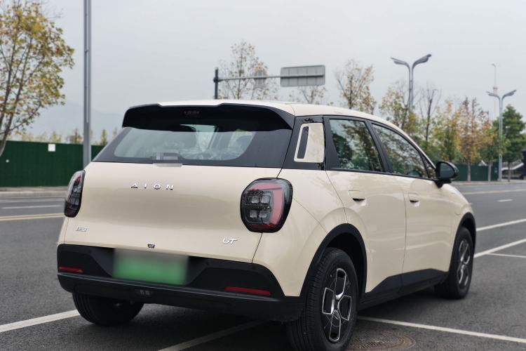 Used AION UT 2025 330 Starlight Edition
