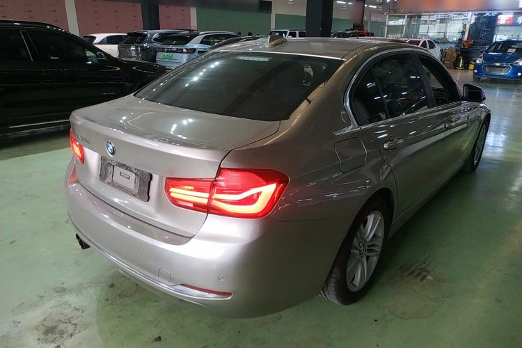 Used BMW 3 Series 2017 320Li Fashion Model
