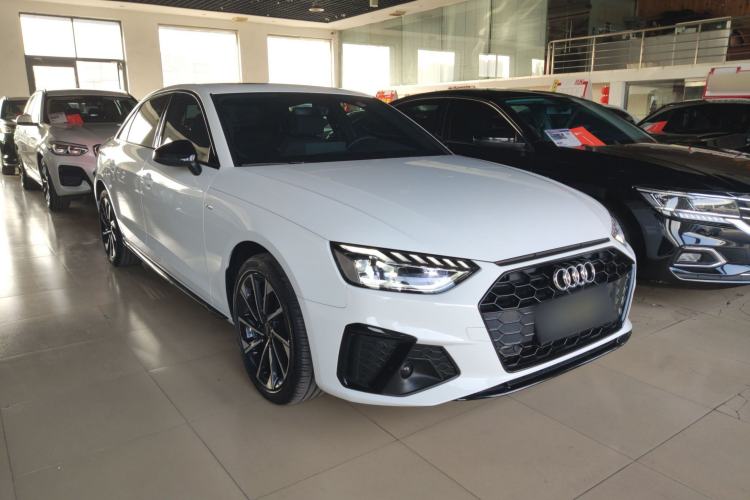 Used Audi A4L 2023 40 TFSI Luxury Dynamic Model
