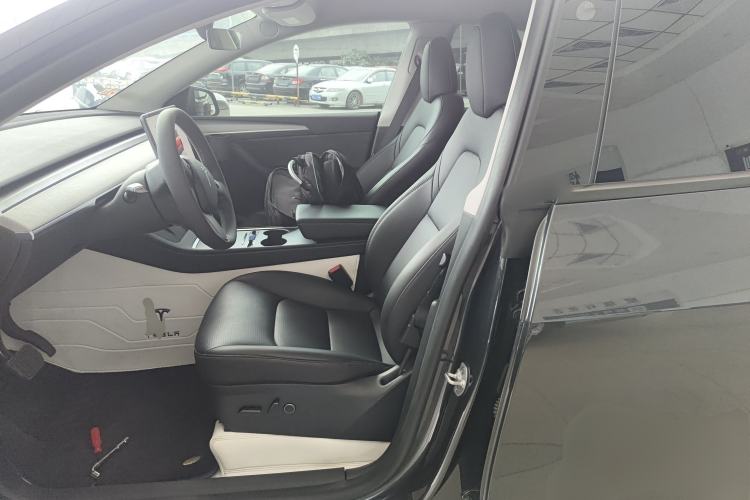 Used Tesla Model Y 2024 Rear-Wheel-Drive Version