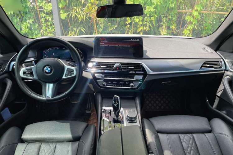 Used BMW 5 Series 2022 525i M Sport Package