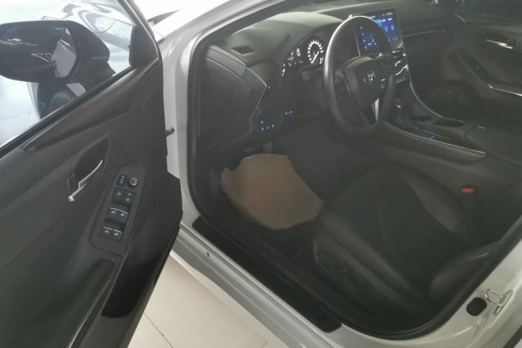 Used Toyota Avalon 2022 2.0L Luxury Edition
