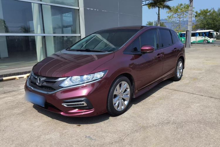 Used Honda Jade 2017 1.8L automatic Comfort version 5 seats
