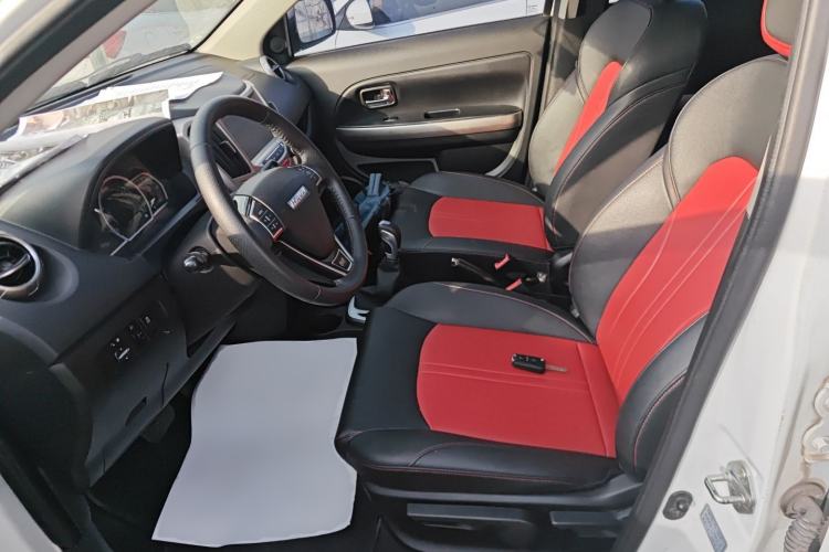 Used Haval H1 2017 Red-Label 1.5L AMT Luxury Model
