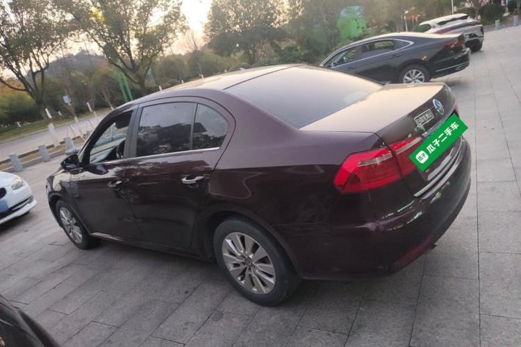 Used Volkswagen Lavida 2013 Restyled Classic 1.6L Automatic Comfort Edition