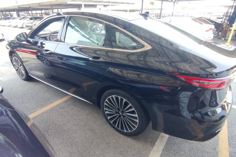 Used Chery Fengyun A8L 2025 1.5 TGDI 145 km Luxury Version
