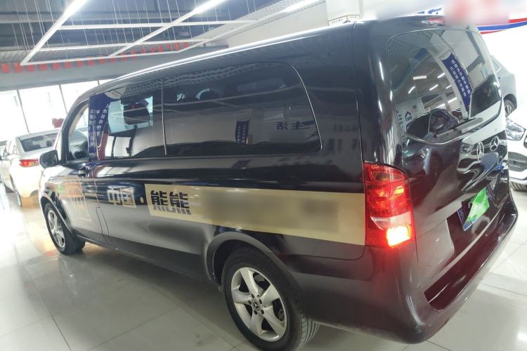 Used Mercedes-Benz Vito 2018 2.0T Elite Version 7 Seats China VI Emission Standard
