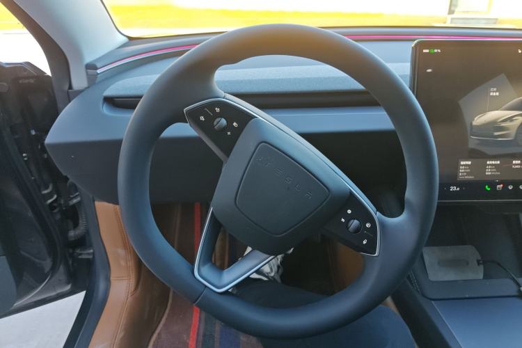 Used Tesla Model 3 2025 Rear-Wheel-Drive Version