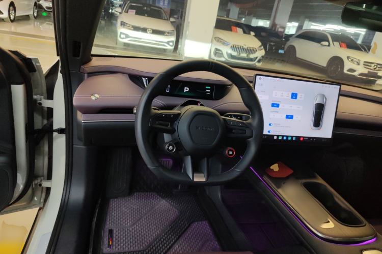 Used  SU7 2024 Rear-Drive Ultra-Long Range Advanced Pro-Level Intelligent Driving Version
