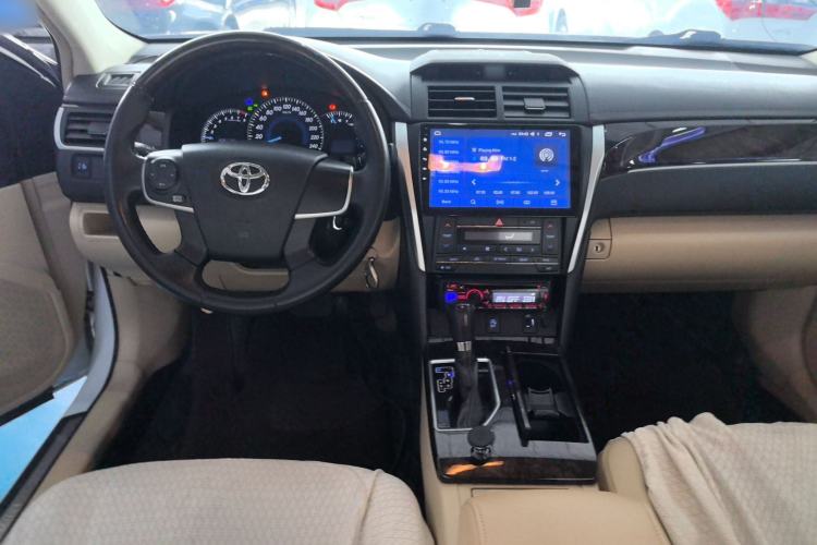 Used Toyota Camry 2016 2.0G 10th Anniversary Leading Edition