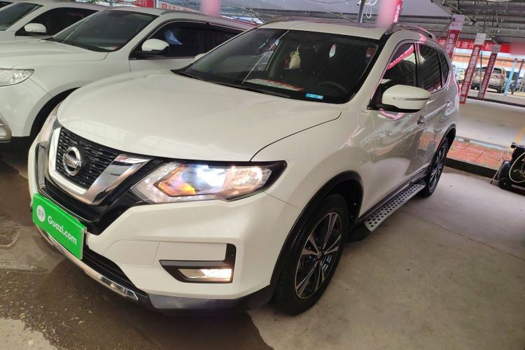 Used Nissan X-Trail 2017 2.5L CVT Leading Edition 4WD
