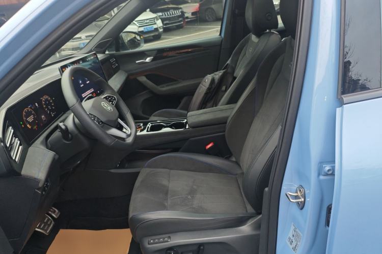 Used Volkswagen Tiguan L 2024 PRO 380TSI Four-Wheel Drive R-Line Prestige Edition
