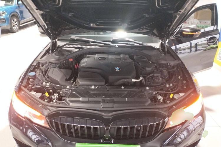 Used BMW 3 Series 2021 325i M Sport Night Edition package
